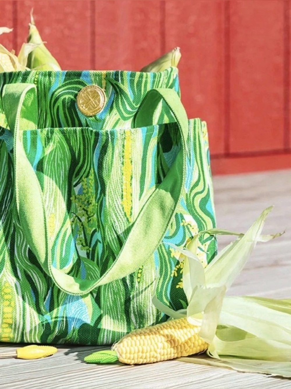 Lilly Pulitzer Patterned Canvas Farmers Market Tote. Sweet Corn Print. New.